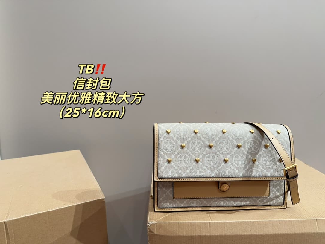 Tory Burch T MONOGRAM Chain Shoulder Bag