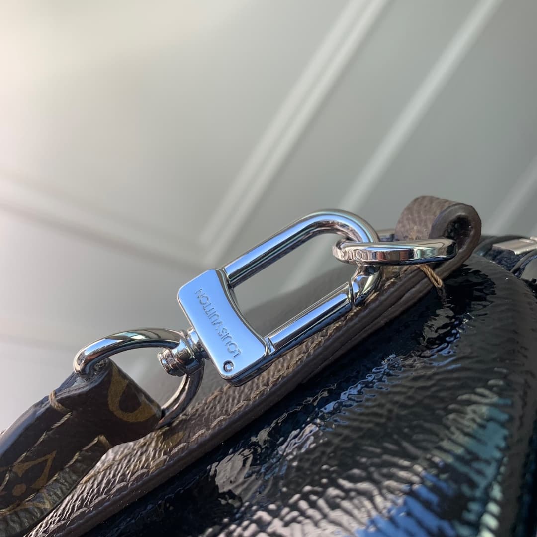 Louis Vuitton Express PM bag calfskin leather in black M27920 High