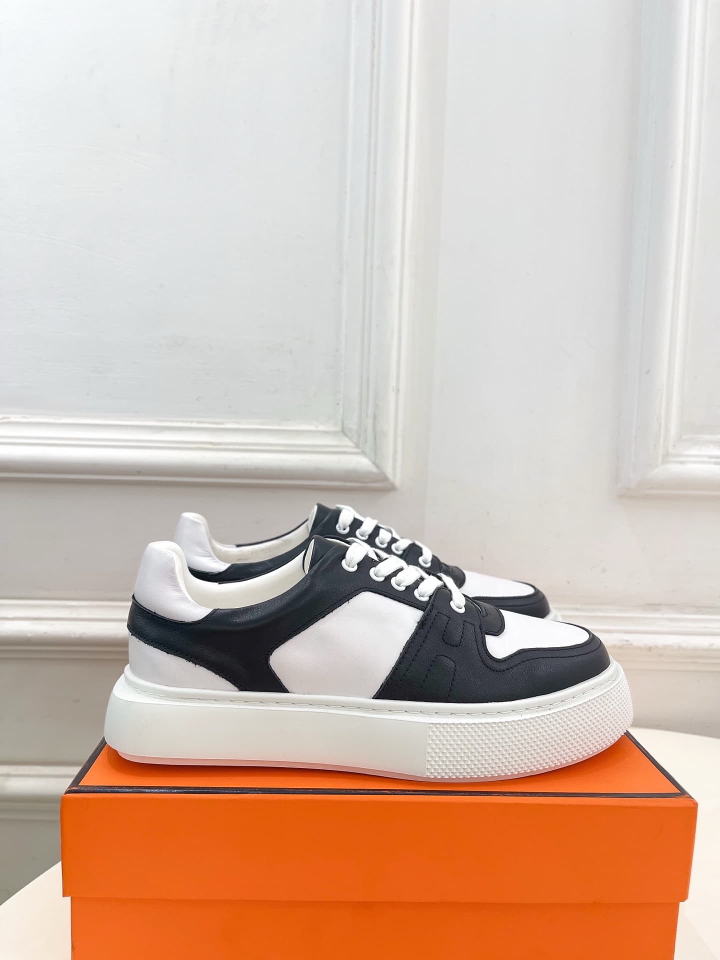 Hermes Sneaker shoes Men