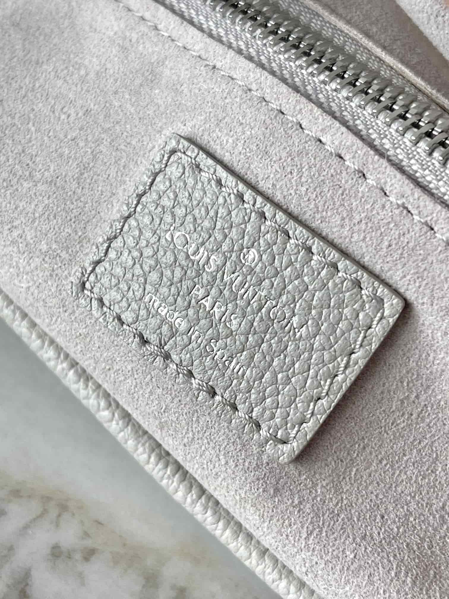 Louis Vuitton Neverfull MM Monogram Empreinte Leather M13758 Brume Gray TOP
