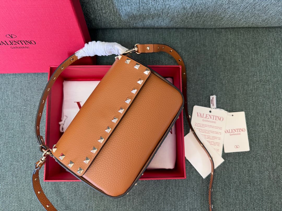 Valentino Garavani Mini Rockstud Grainy Leather Crossbody Bag in Caramel High