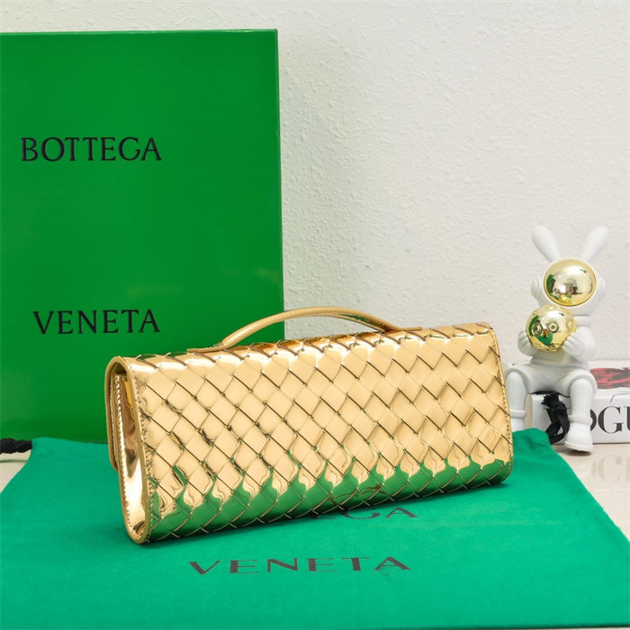 BV Long Clutch Andiamo With Handle Gold High