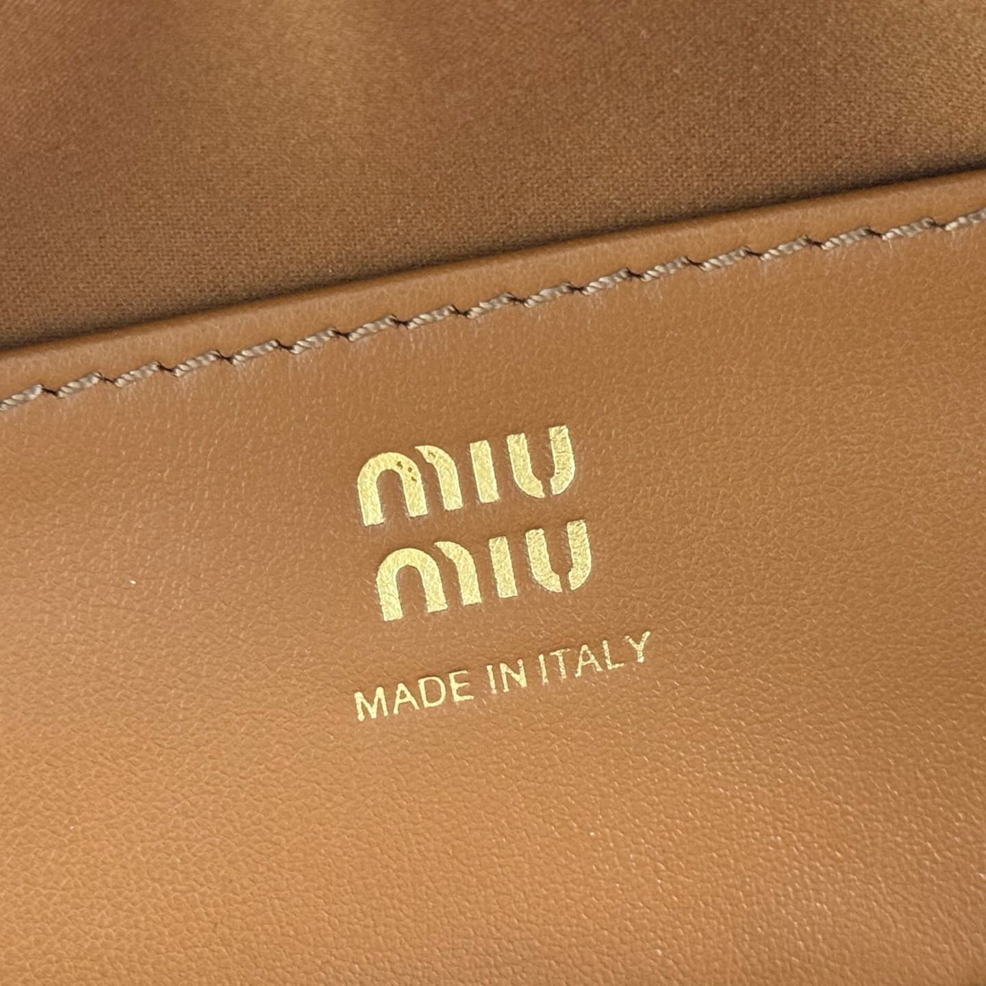 Miu Miu Brown Beau Leather Bag 5BB192 High