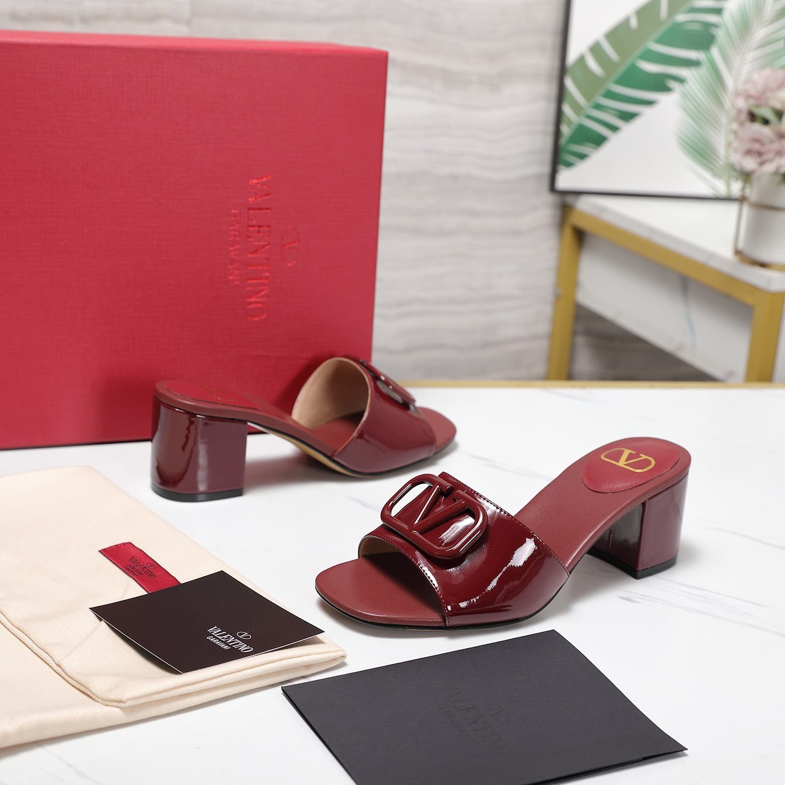 Valentino Garavani VLogo Signature Patent Leather Slide Sandal Women