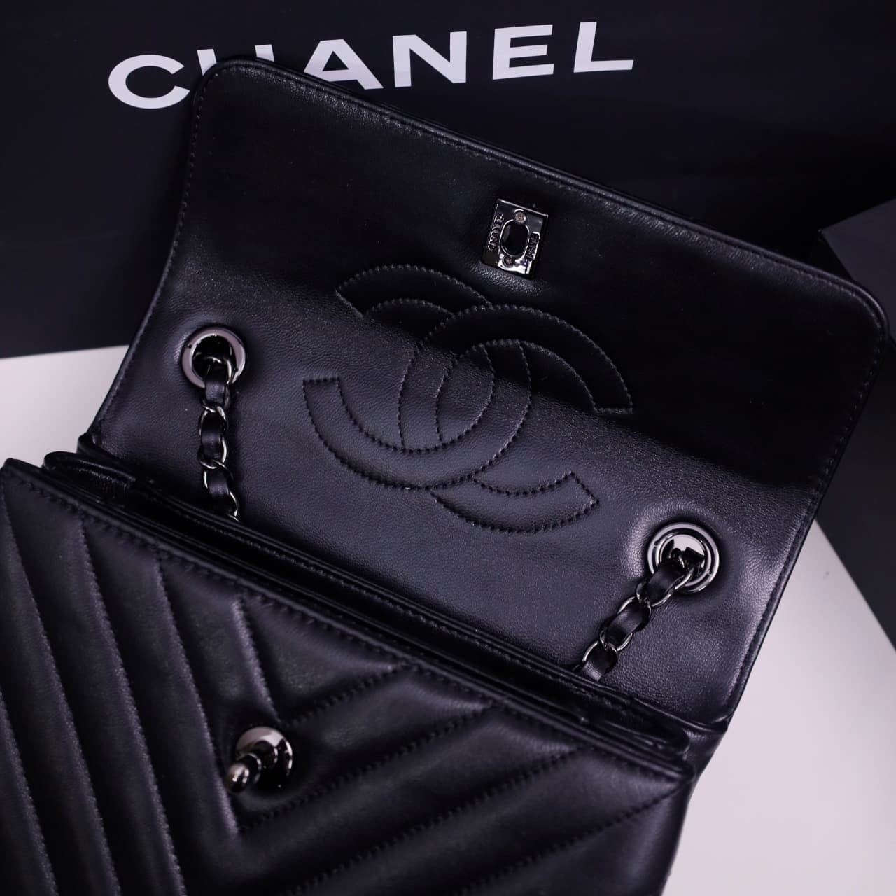 SMALL FLAP BAG WITH TOP HANDLE Lambskin Black Metal Black A