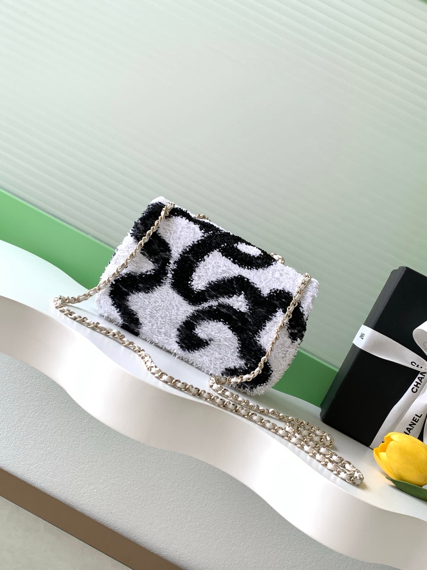 Chanel Flap Bag Sequins & Gold-Tone Metal AS4561  A