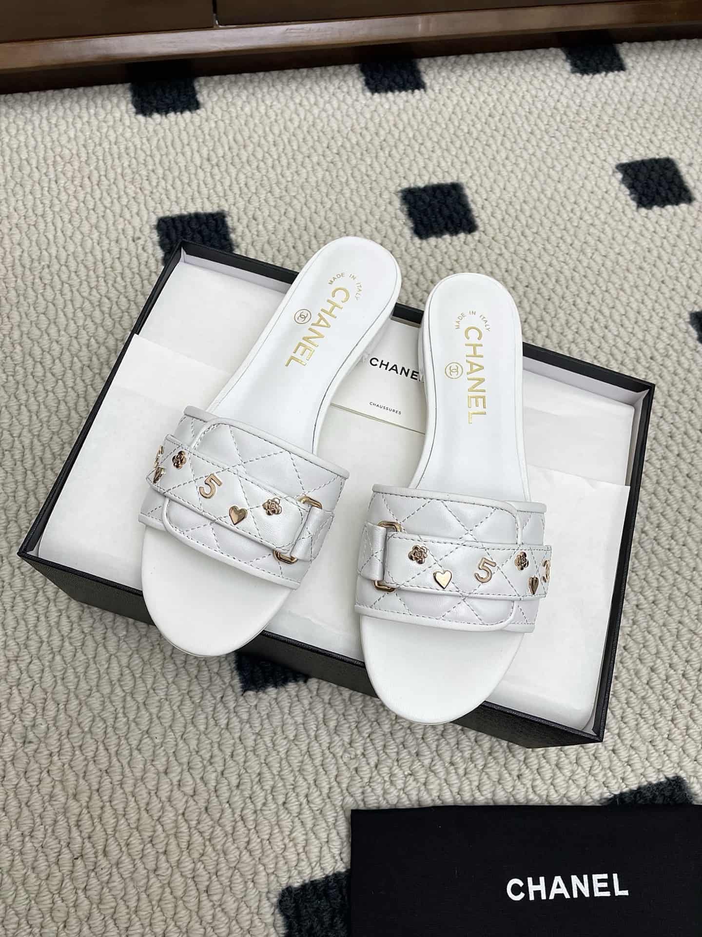 Chanel Sandal shoes Women