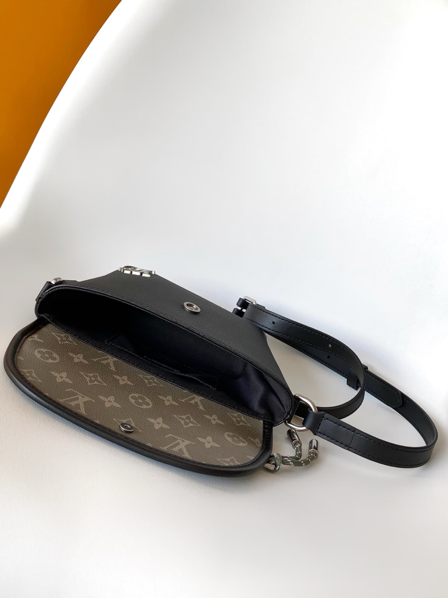 Louis Vuitton Pulse Wearable Wallet Monogram Eclipse Canvas M12618 High