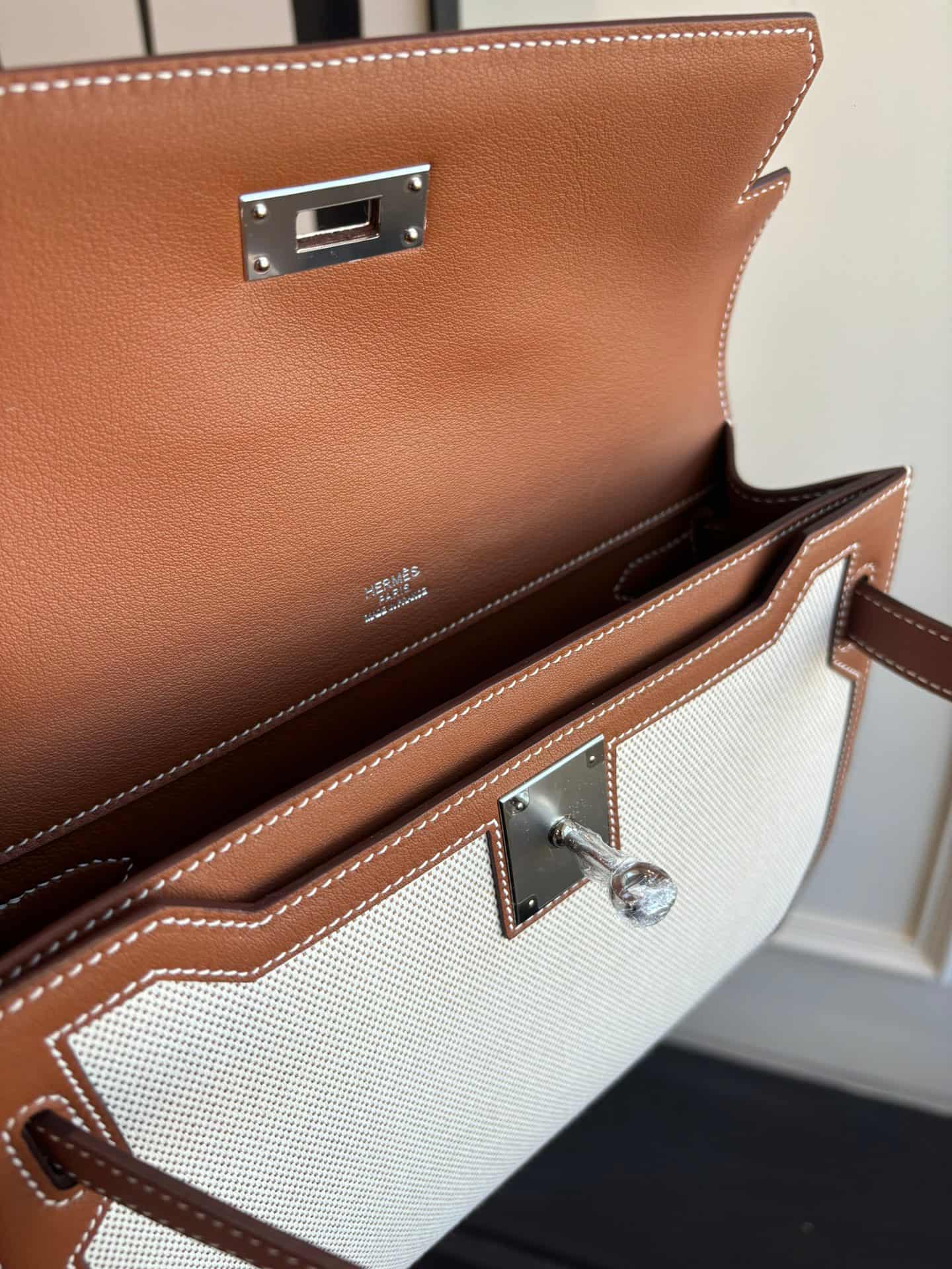 Hermes Kelly Depeches 25 pouch in H canvas and Swift Leather WAX High