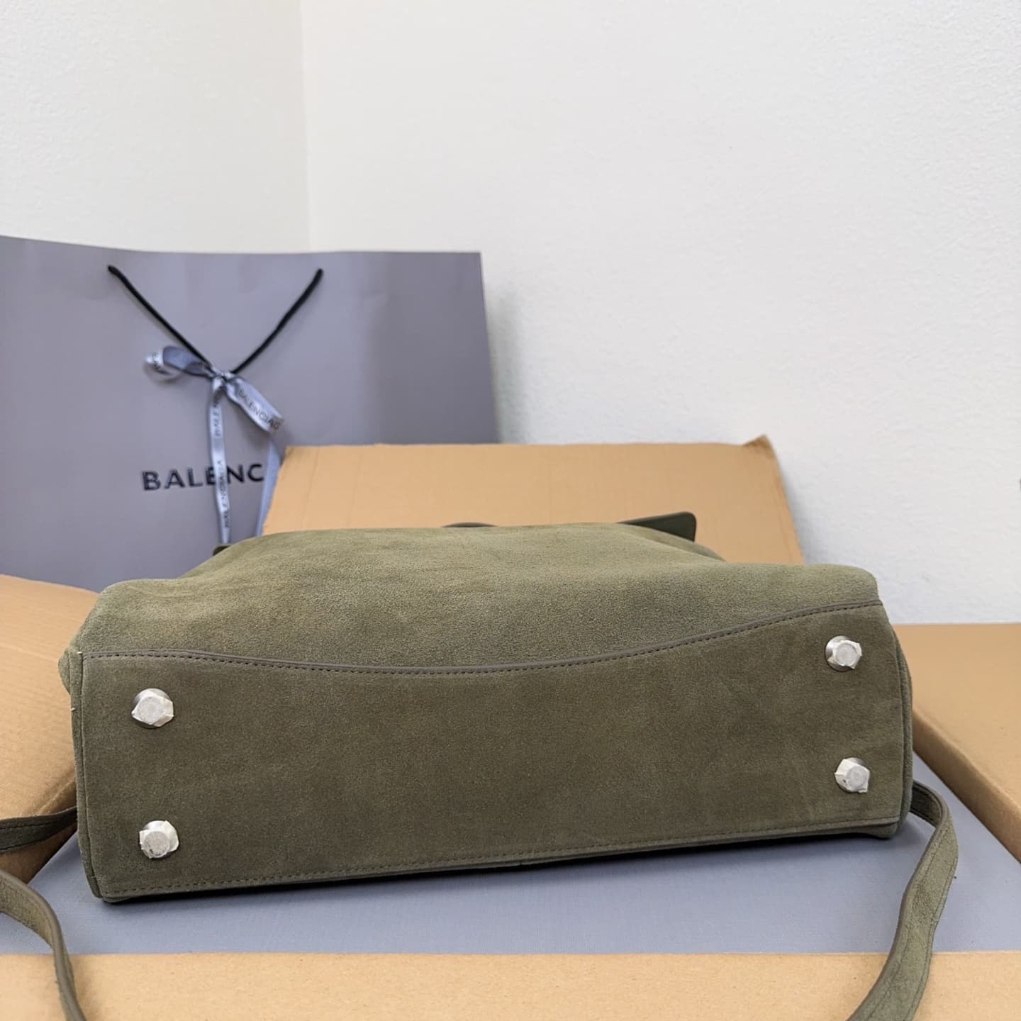 Balenciaga Rodeo Medium Bag in Khaki Waxed Suede Calfskin With Silver-Tone Metal High
