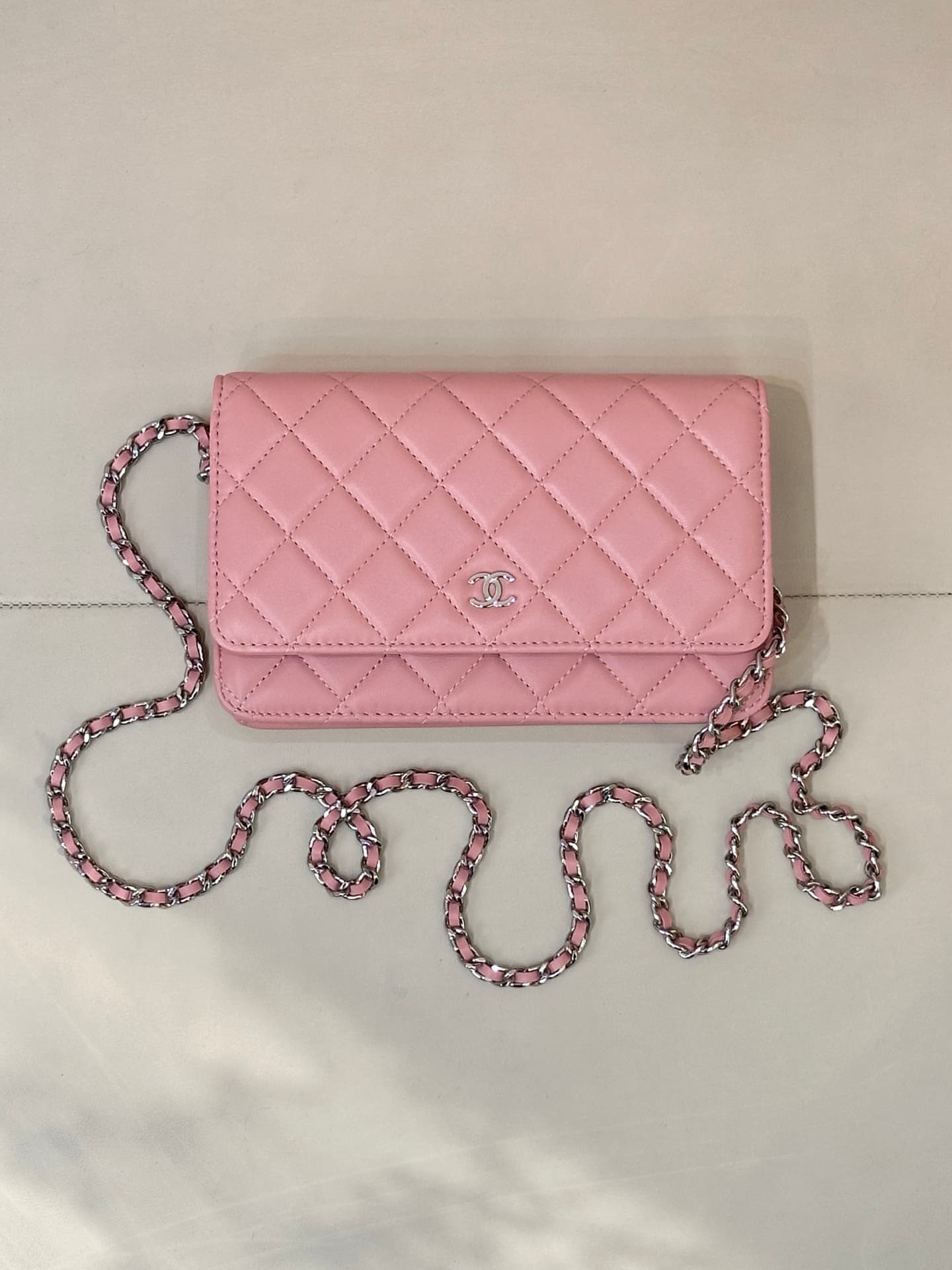 Chanel Wallet on Chain Lambskin& Sliver-tone Metal AP0250 Pink TOP