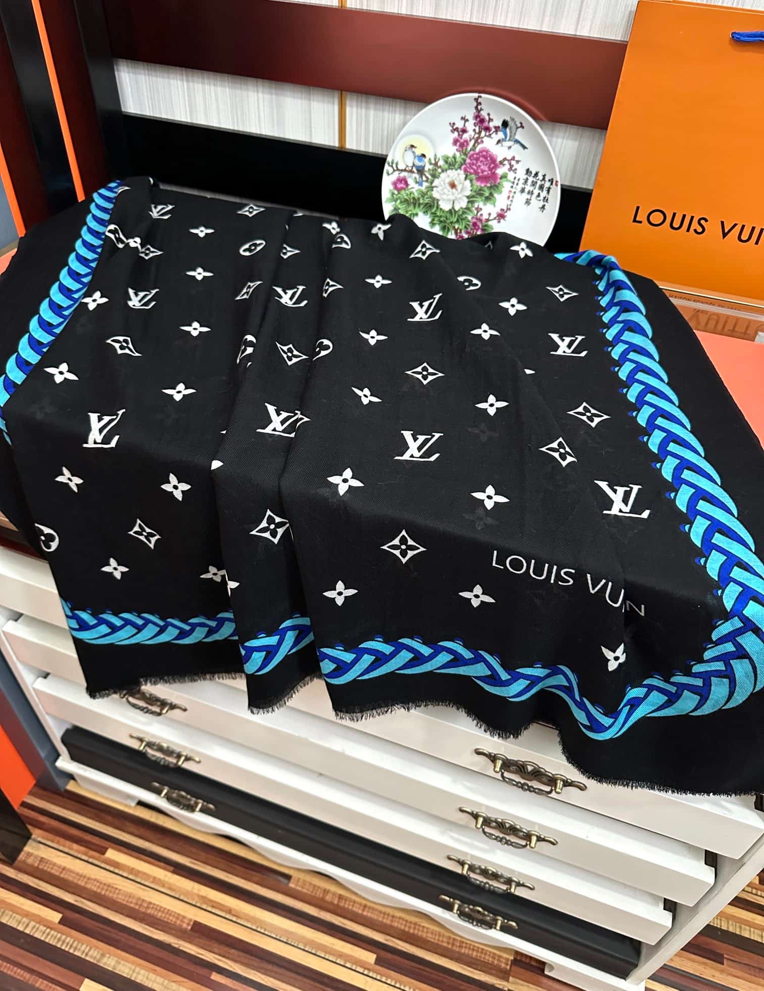 Louis Vuitton Monogram Shawl