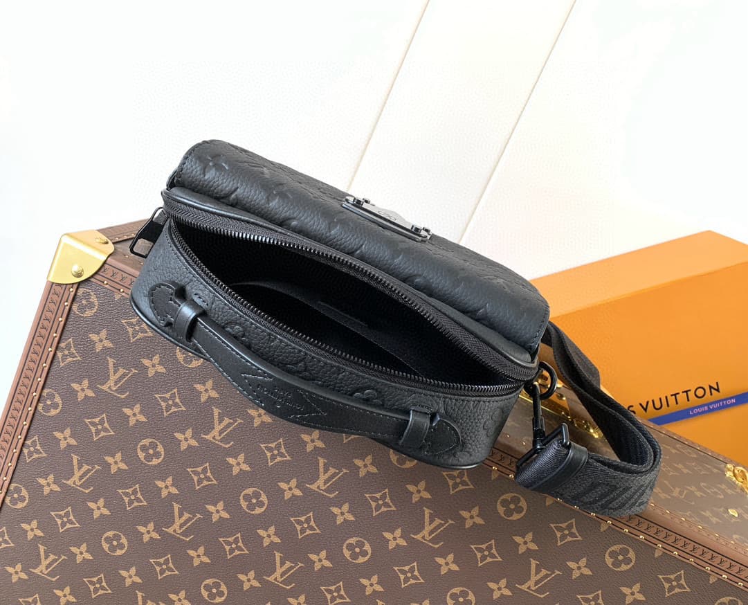 Louis Vuitton S Lock Messenger Monogram cowhide leather Black M58489 High