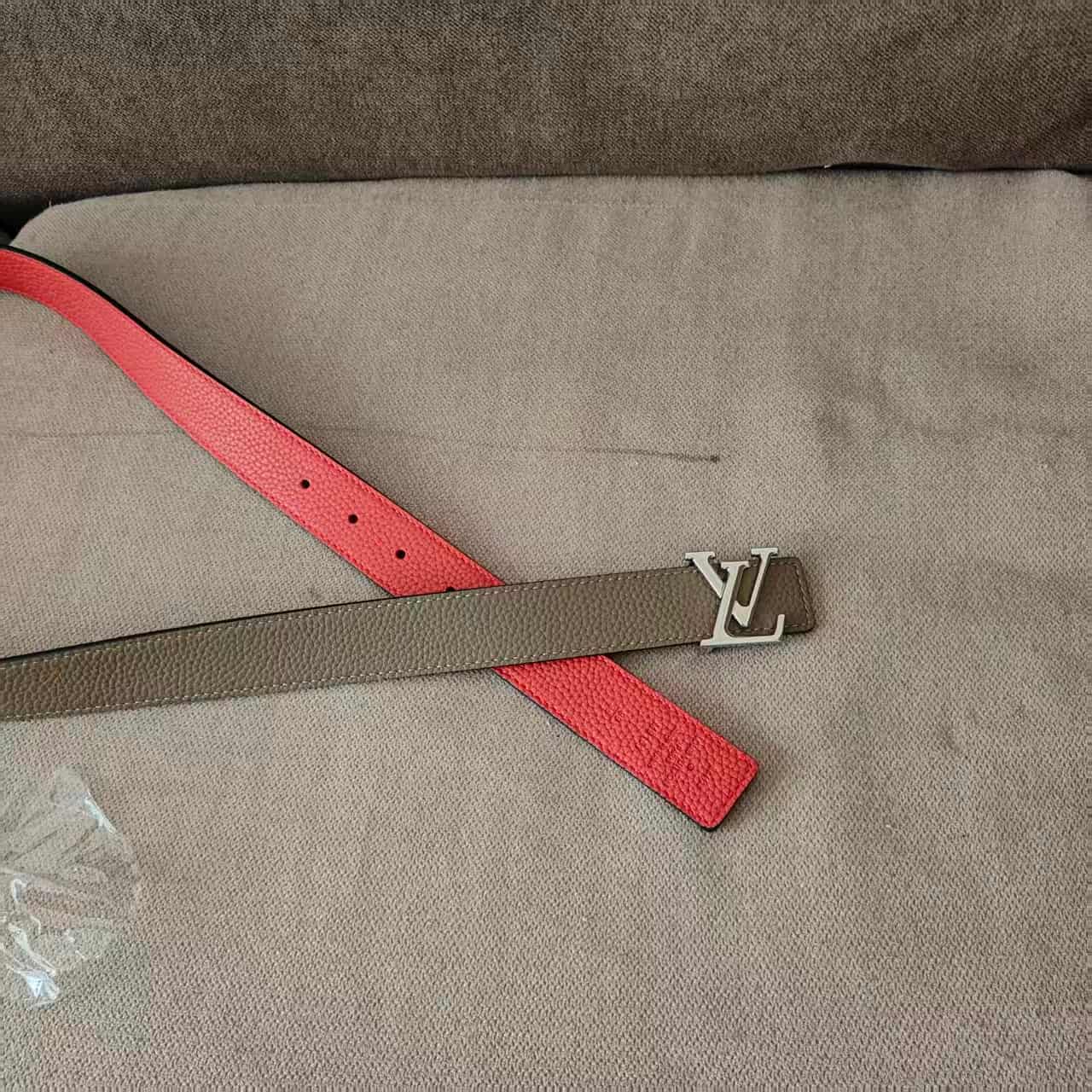 Louis Vuitton LV INITIALES 30MM REVERSIBLE BELT Leather Fuchsia/Grey High