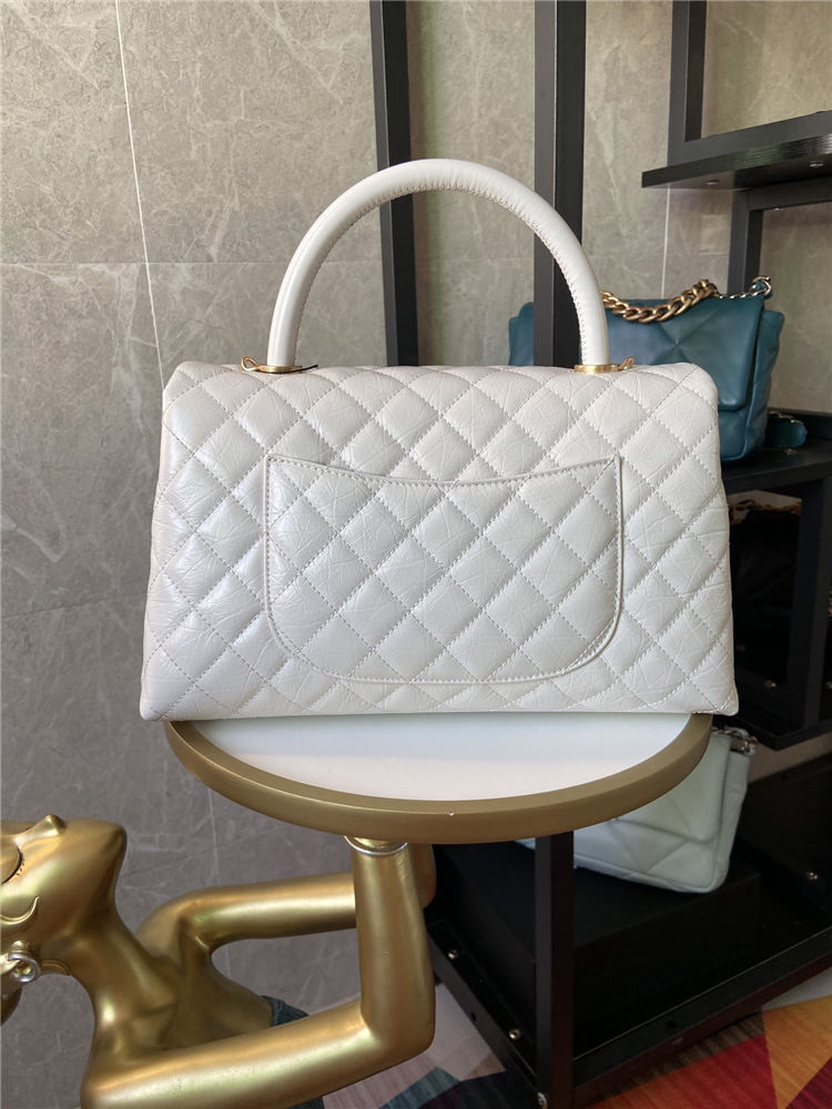 Medium FLAP BAG WITH TOP HANDLE Shiny Calfskin Gold Metal High