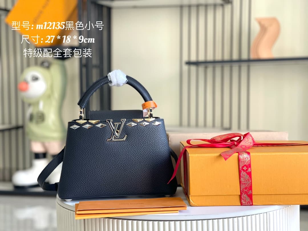 Louis Vuitton Capucines MM Taurillon leather M12135 Black TOP