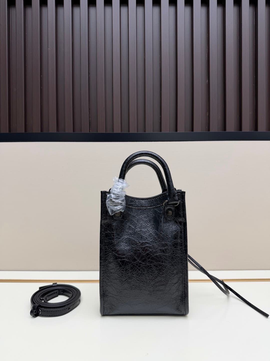 Balenciaga Le City Leather Tote Phone Holder Black High