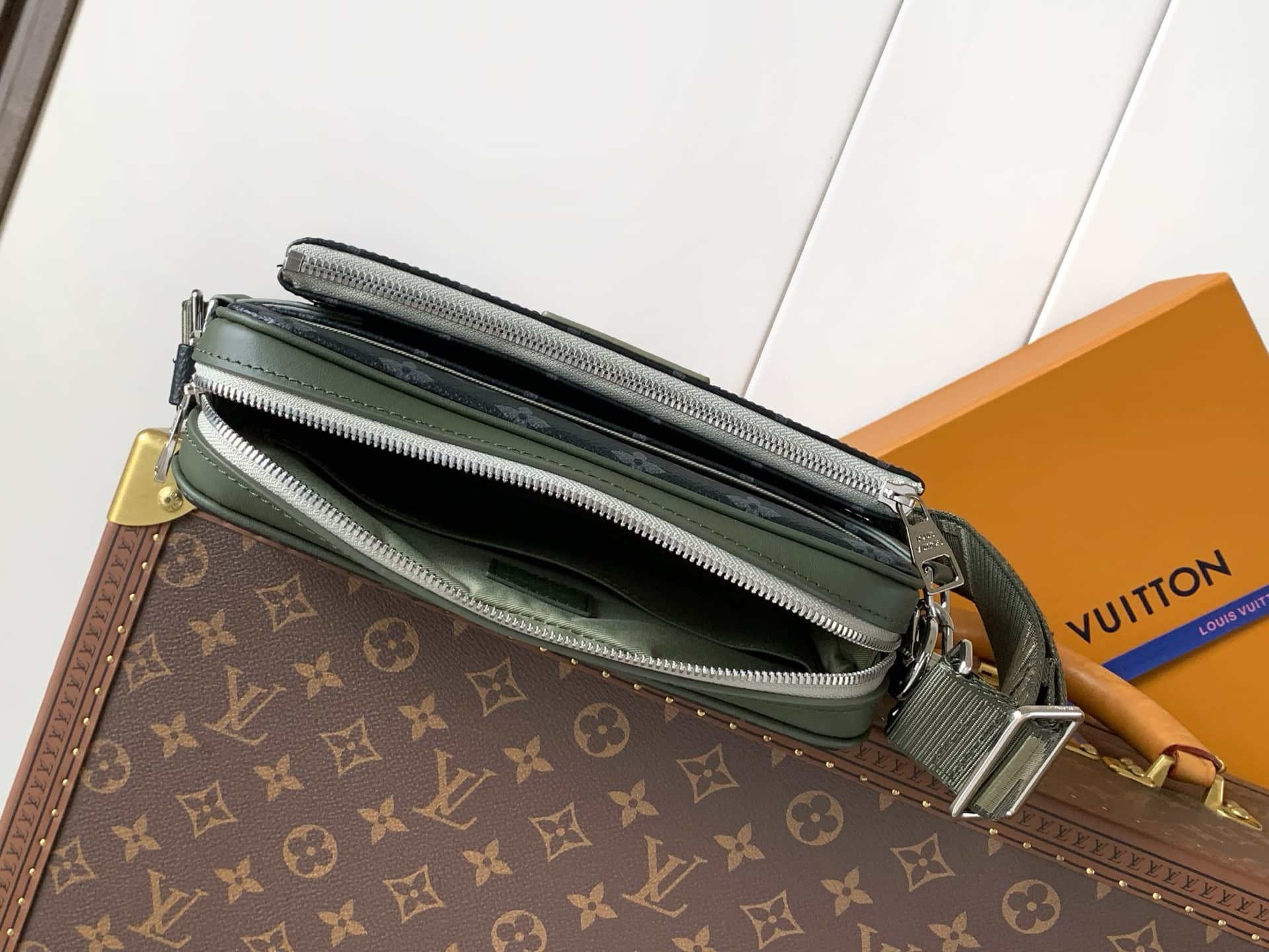 Louis Vuitton Trio Messenger Khaki Green Monogram Eclipse coated canvas M28628 High