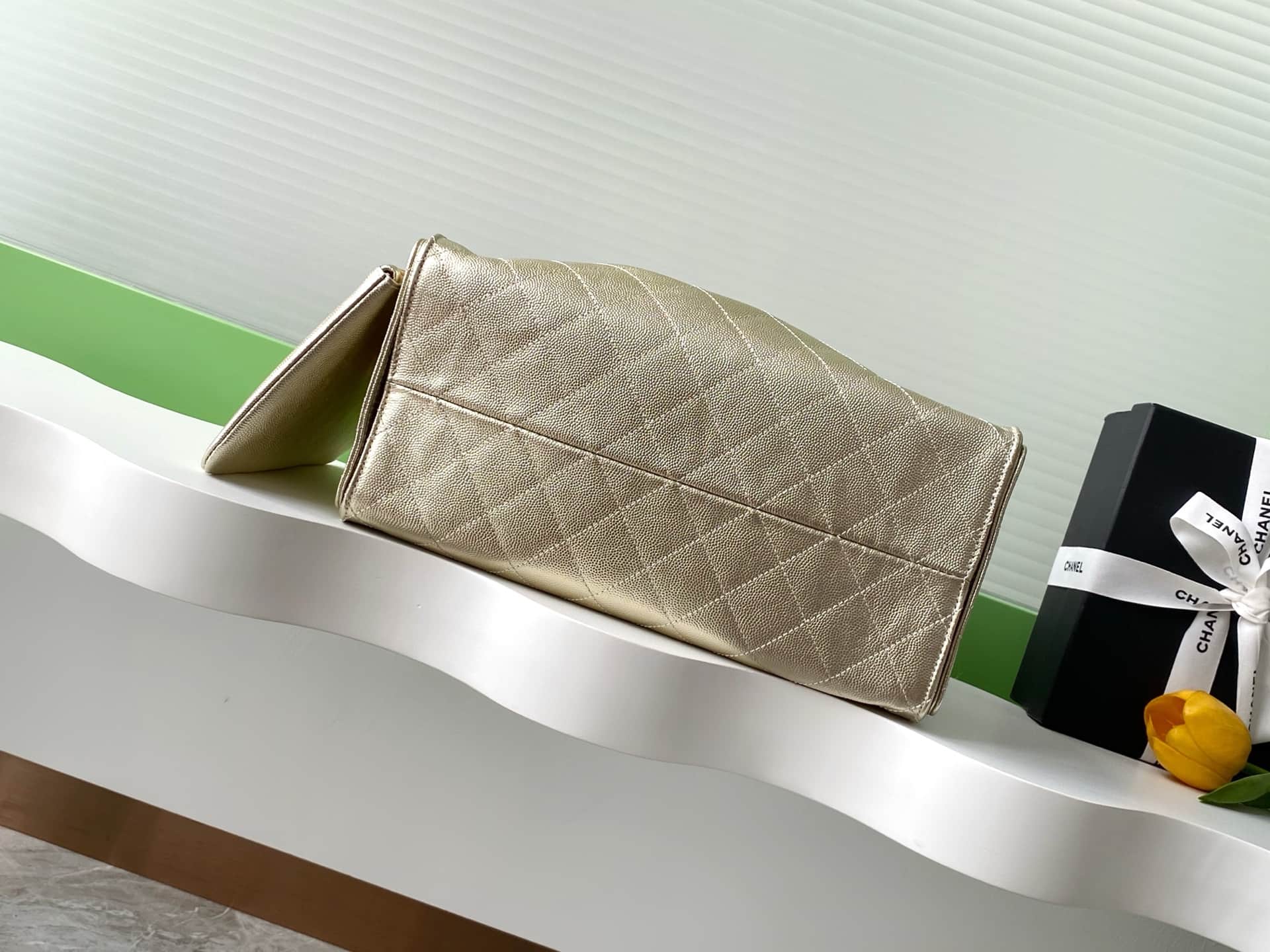 Chanel 25 Medium Hobo Medium handbag AS5311 Grained Calfskin & Gold-tone Metal Champagne A