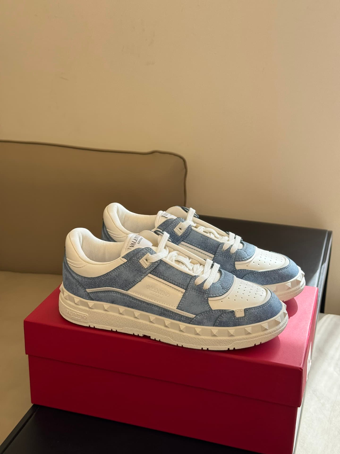 Valentino garavani open skate sneakers Men Women