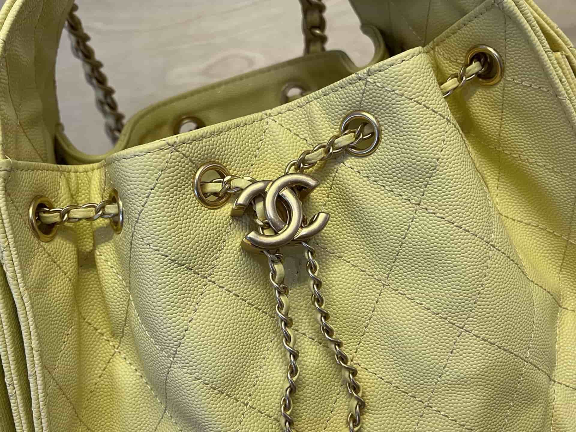 Chanel 25 Small Hobo handbag AS5293 Grained Calfskin & Gold-tone Metal Yellow A