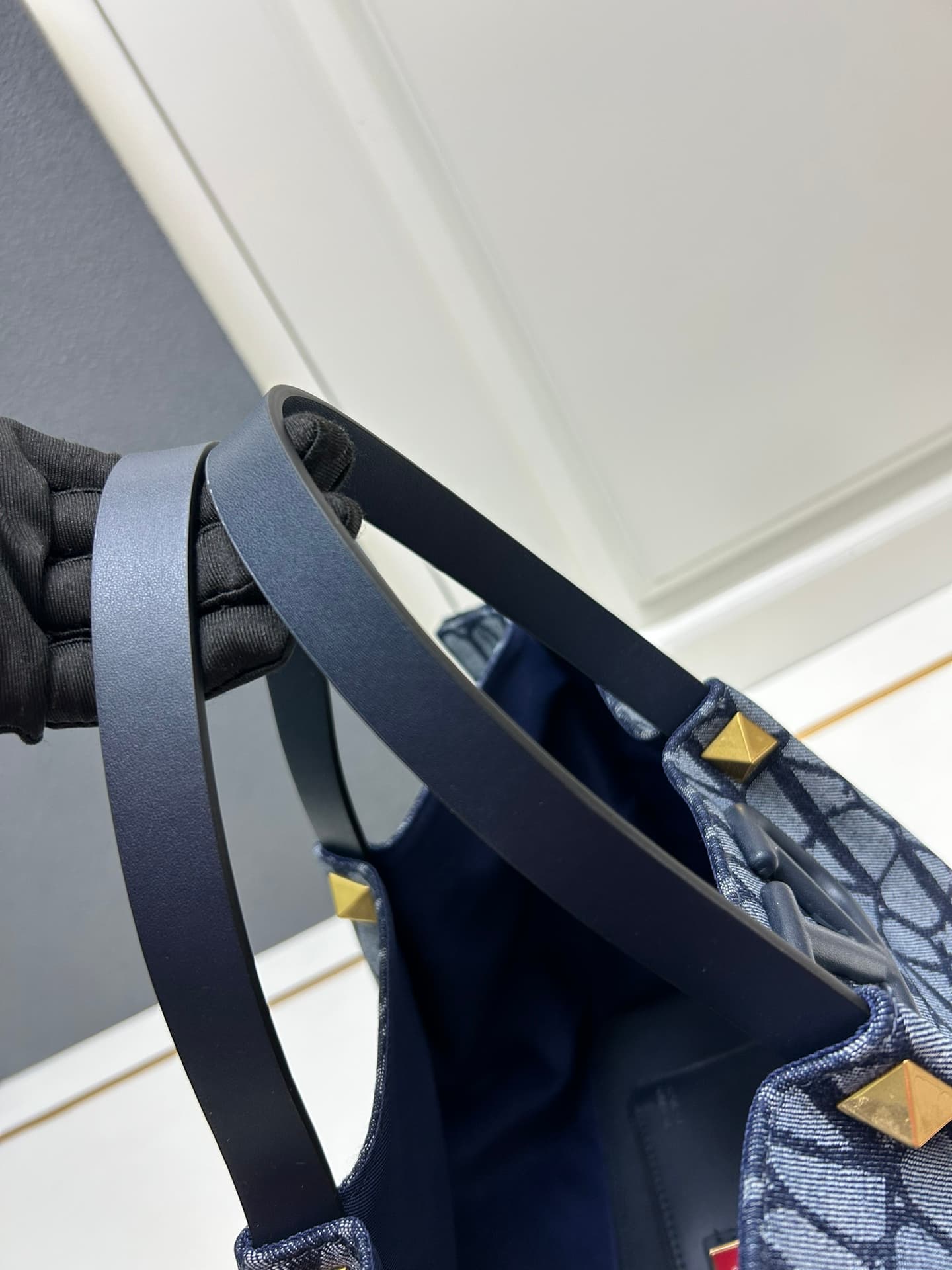 Valentino Garavani VLogo Signature Toile Iconographe Tote Bag Navy Blue Mid