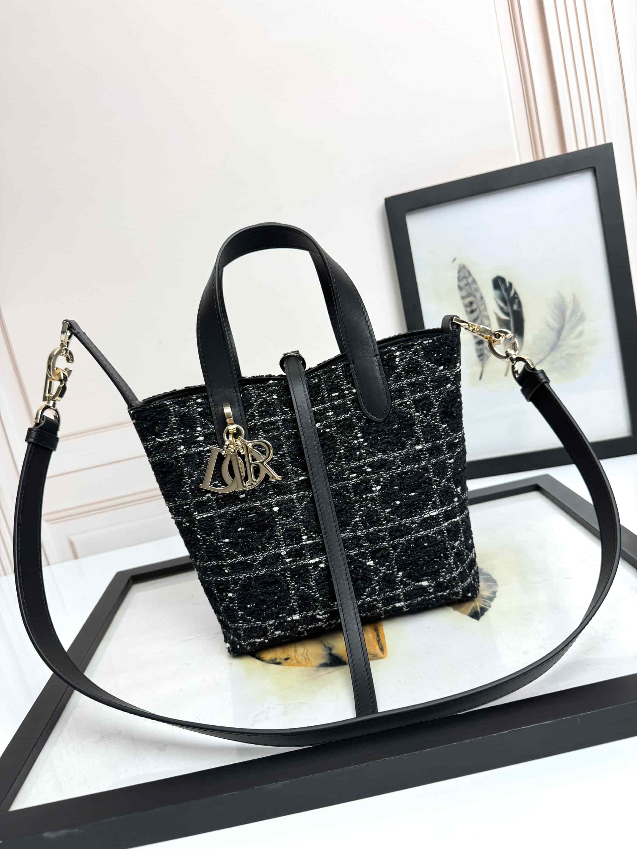 Small Dior Toujours Vertical Tote Bag Black Tweed with White Cannage Motif M2835 High