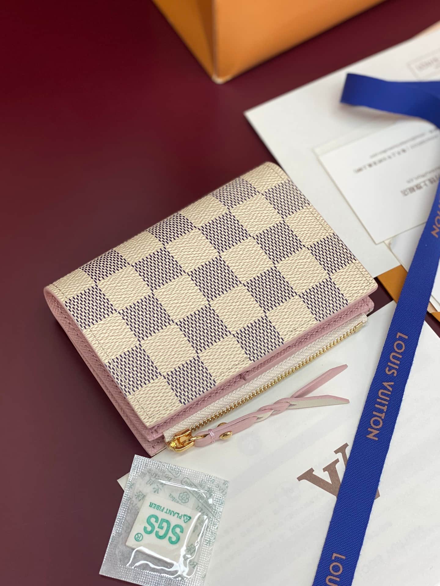 Louis Vuitton Lisa Wallet Damier Azur/Light Bliss/Cream Coated canvas N40921 High