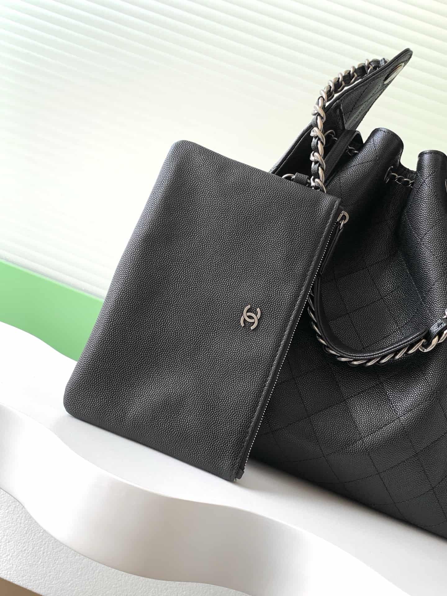 Chanel 25 Medium Hobo handbag AS5311 Grained Calfskin & Silver-tone metal Black A
