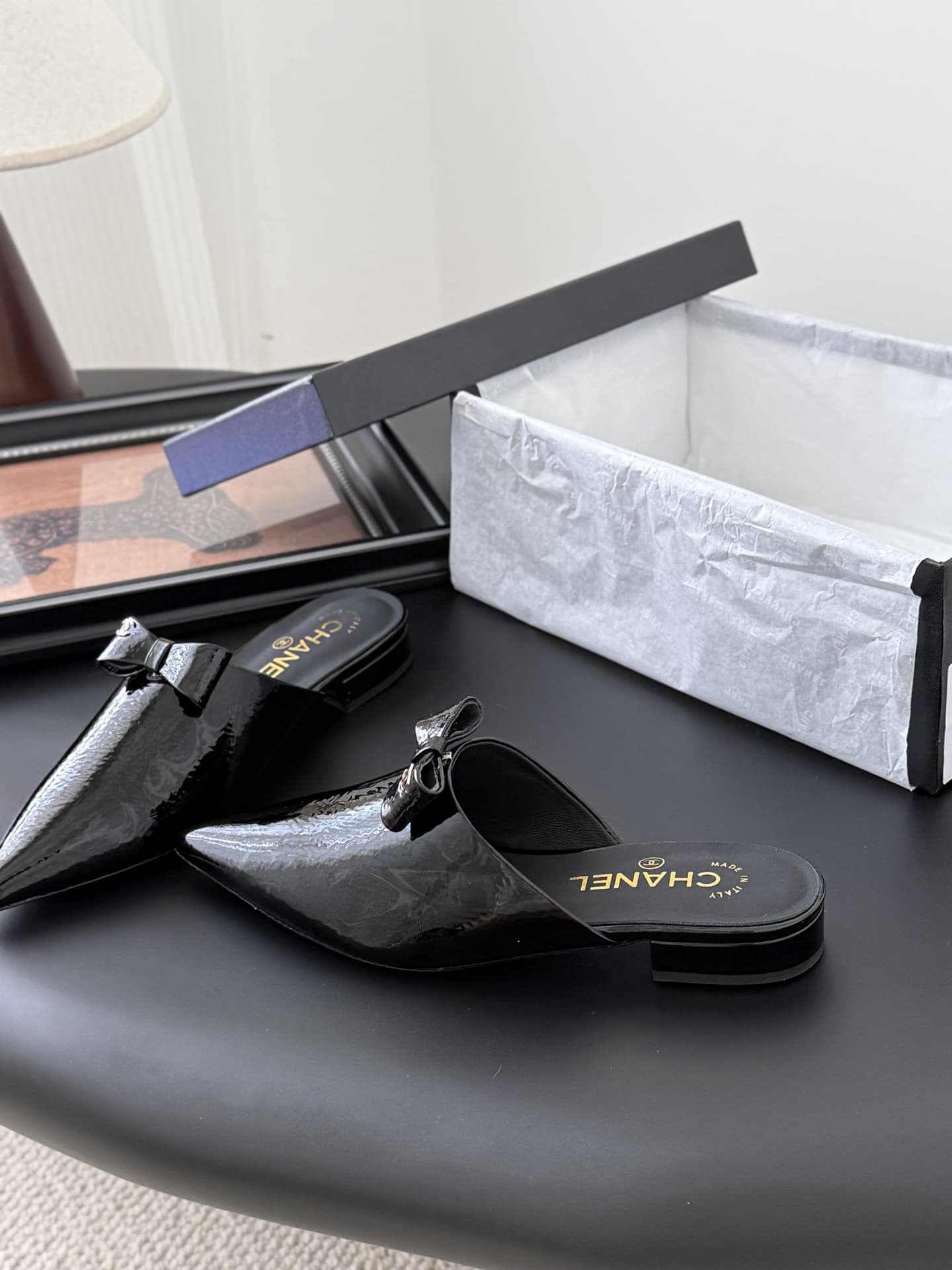 Chanel Crumpled patent calfskin Mules shoes Women