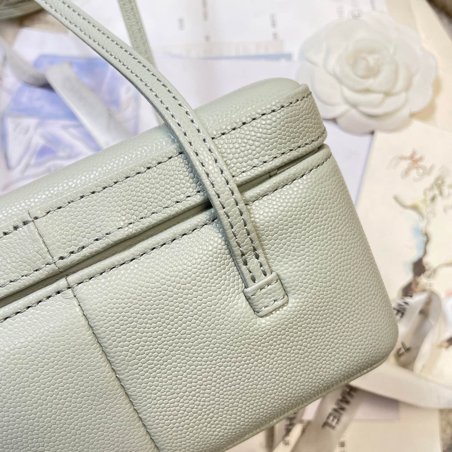 Chanel Long Vanity with Leather Strap Grained Shiny Calfskin & Gold-Tone Metal Light Green AP5067 A