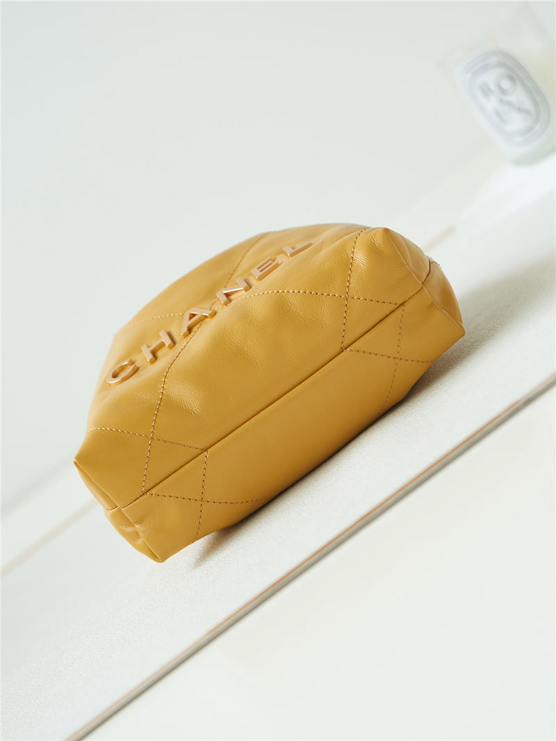 Chanel 22 MINI HANDBAG Shiny Calfskin Camel & Gold-Tone Metal AS3980 A