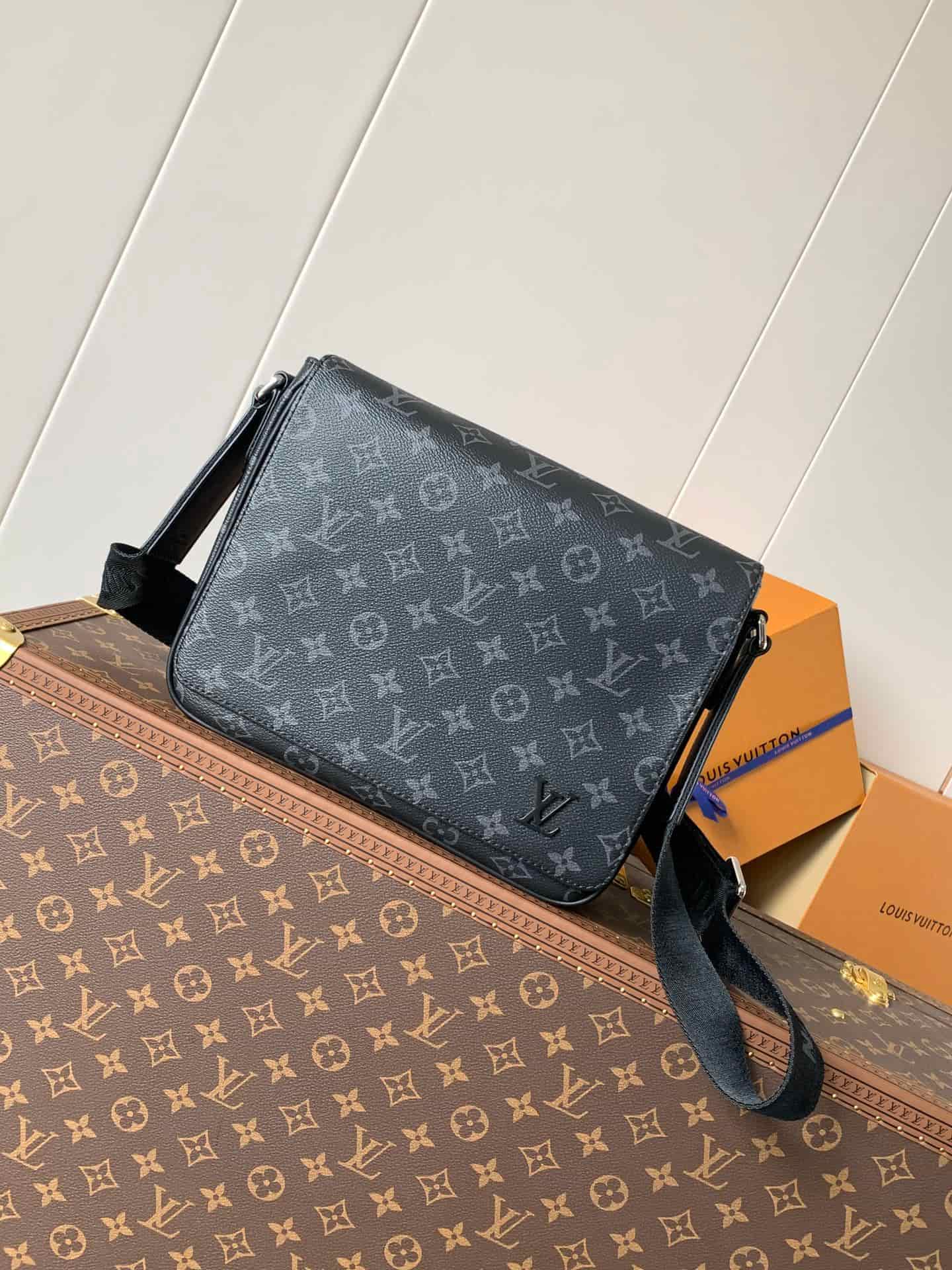 Louis Vuitton District PM Monogram Eclipse coated canvas M46255 High