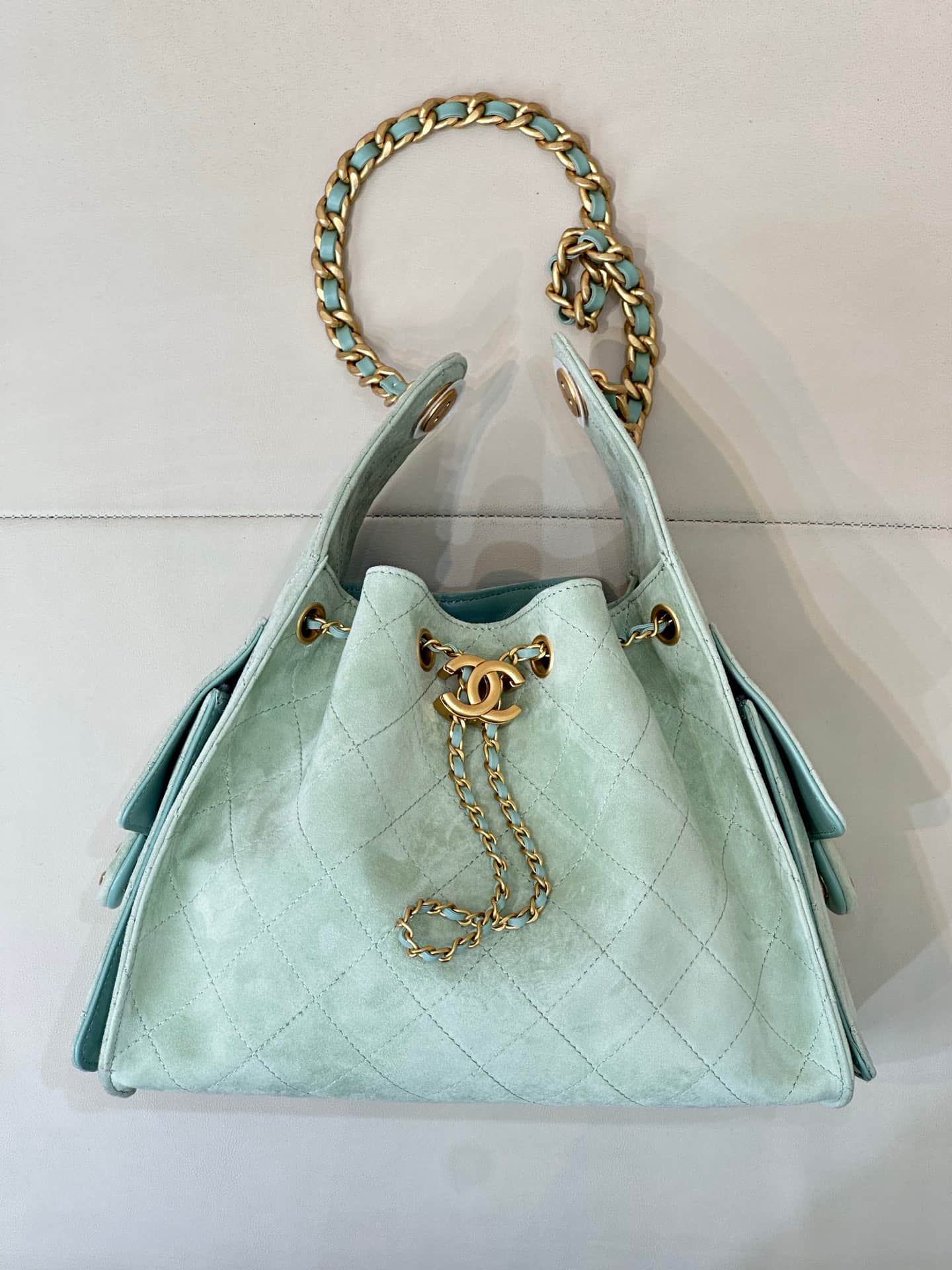 Chanel 25 Small Hobo handbag AS5293 Suede &Gold-tone Metal Green TOP