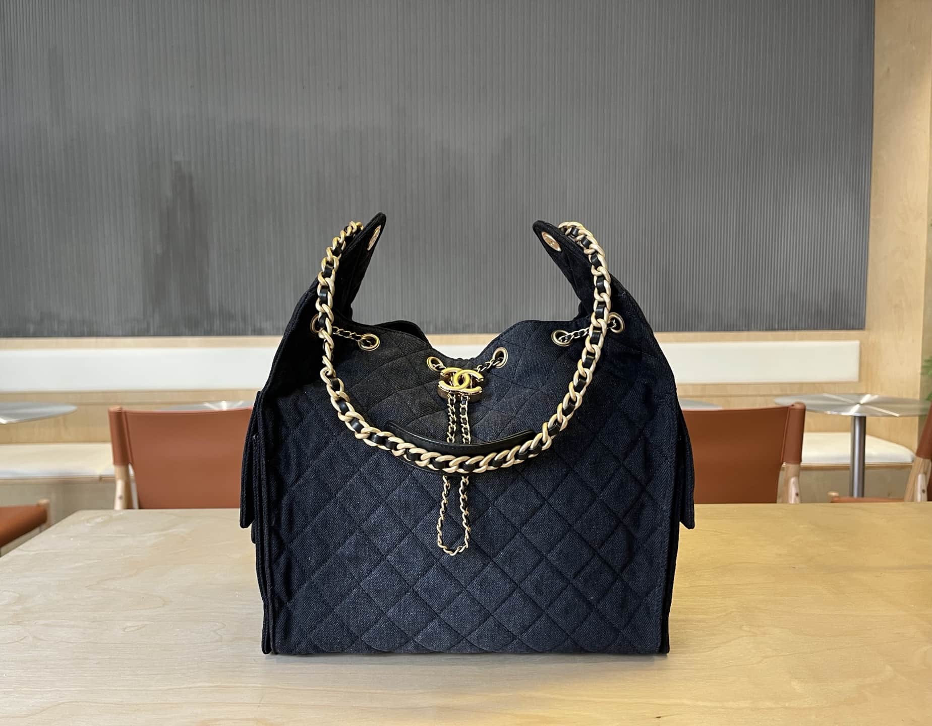 Chanel 25 Medium Hobo Medium handbag AS5311 Denim & Gold-tone Metal Black A