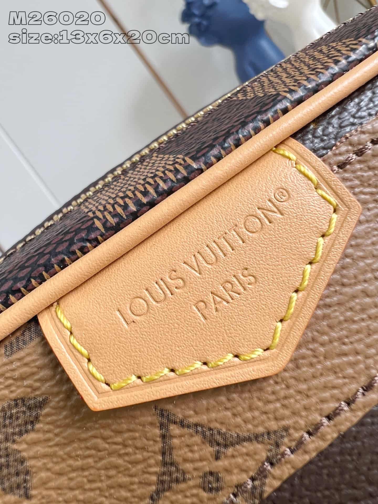 Louis Vuitton Trocadéro Wearable Wallet M26020 Brown High