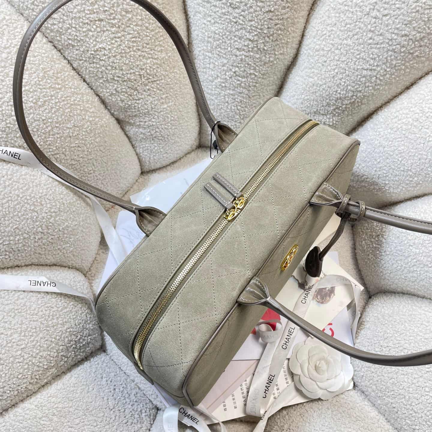 Chanel Maxi bowling bag Suede calfskin & Gold-Tone Metal Khaki AS6211 A