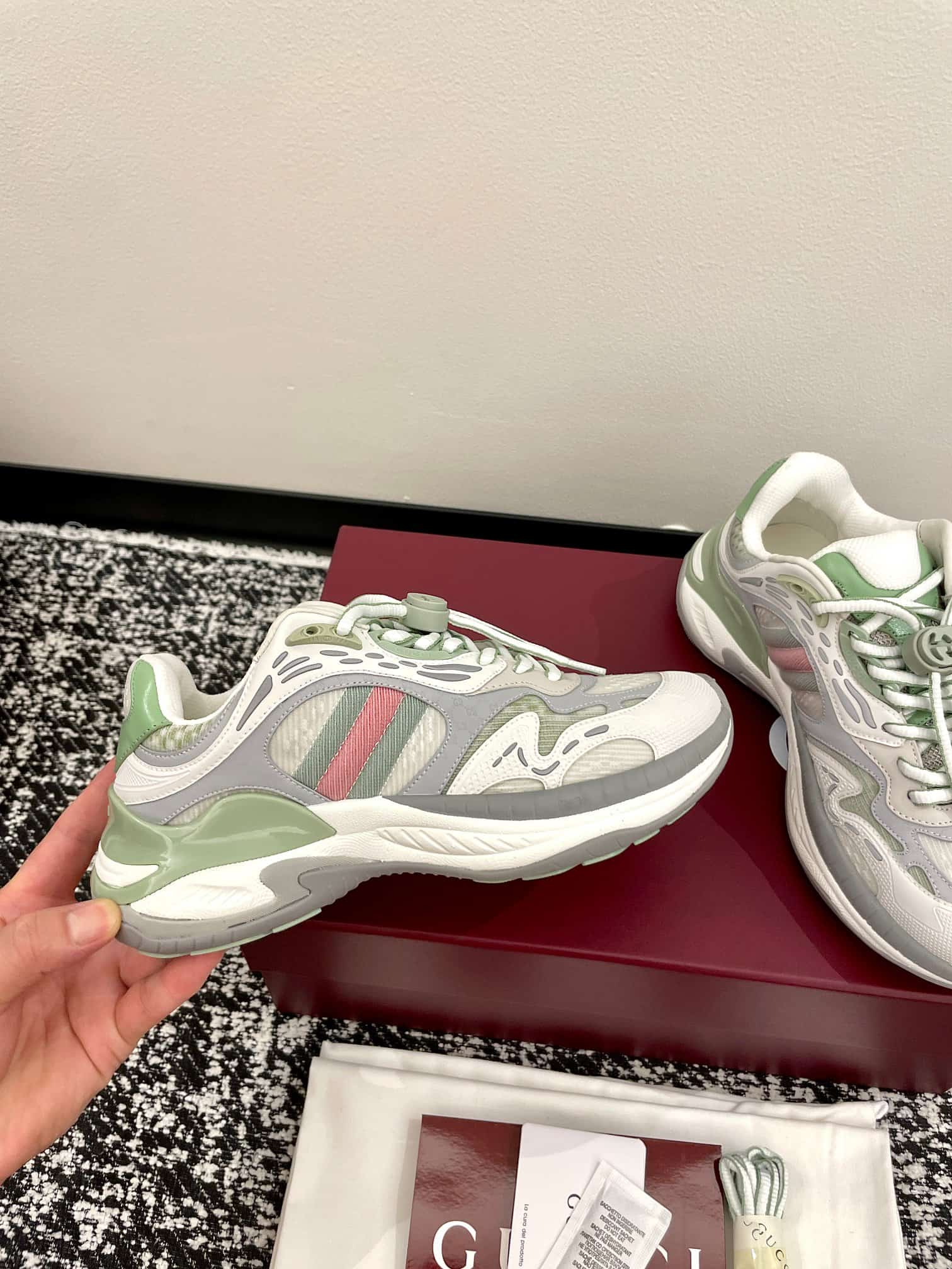 Gucci Sneaker shoes Men Women