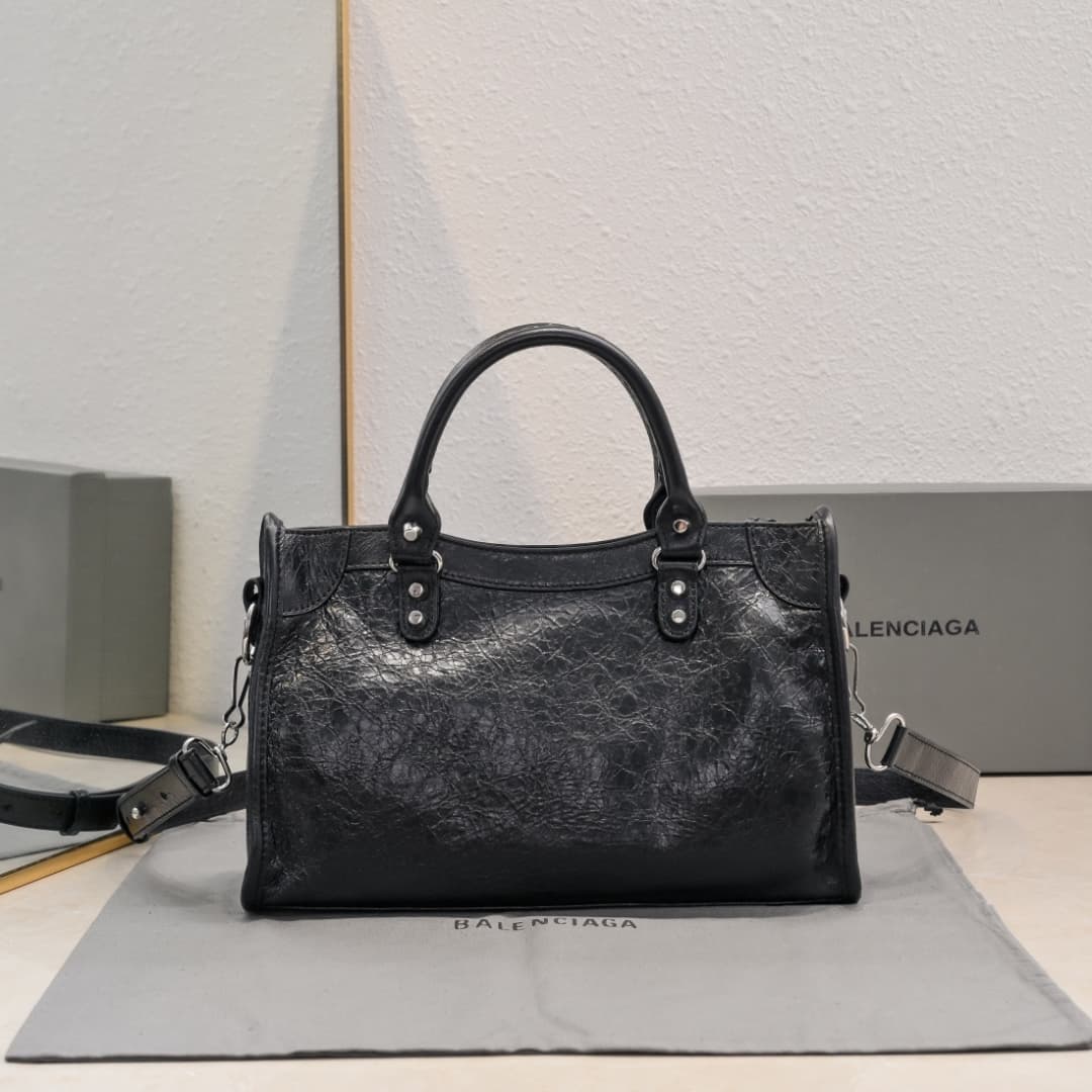 WOMEN'S LE CITY SMALL BAG Lambskin & Silver Metal High