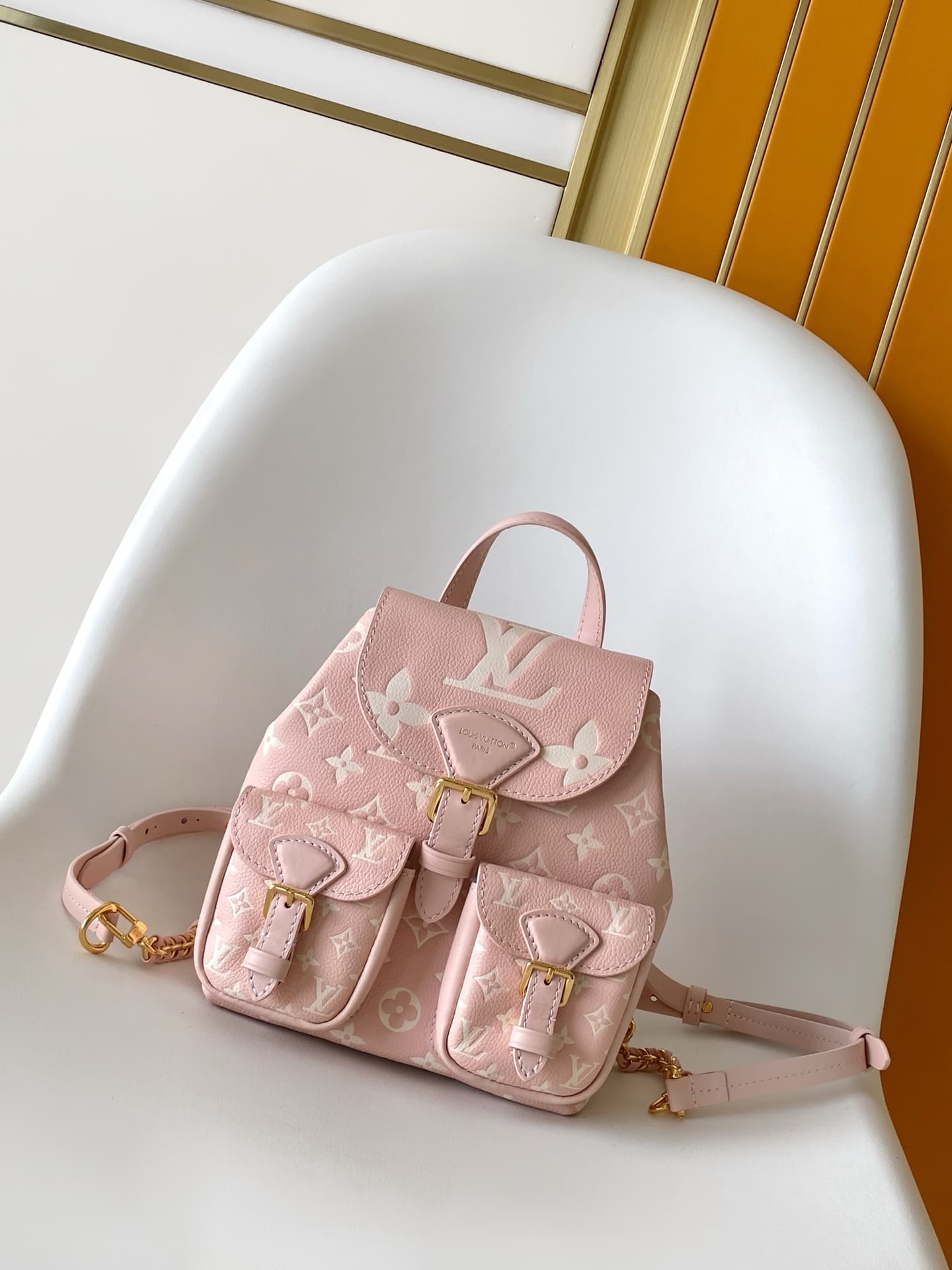 Louis Vuitton Backup Pink/Quartz Pink/Beige Embossed grained cowhide leather M12987 High