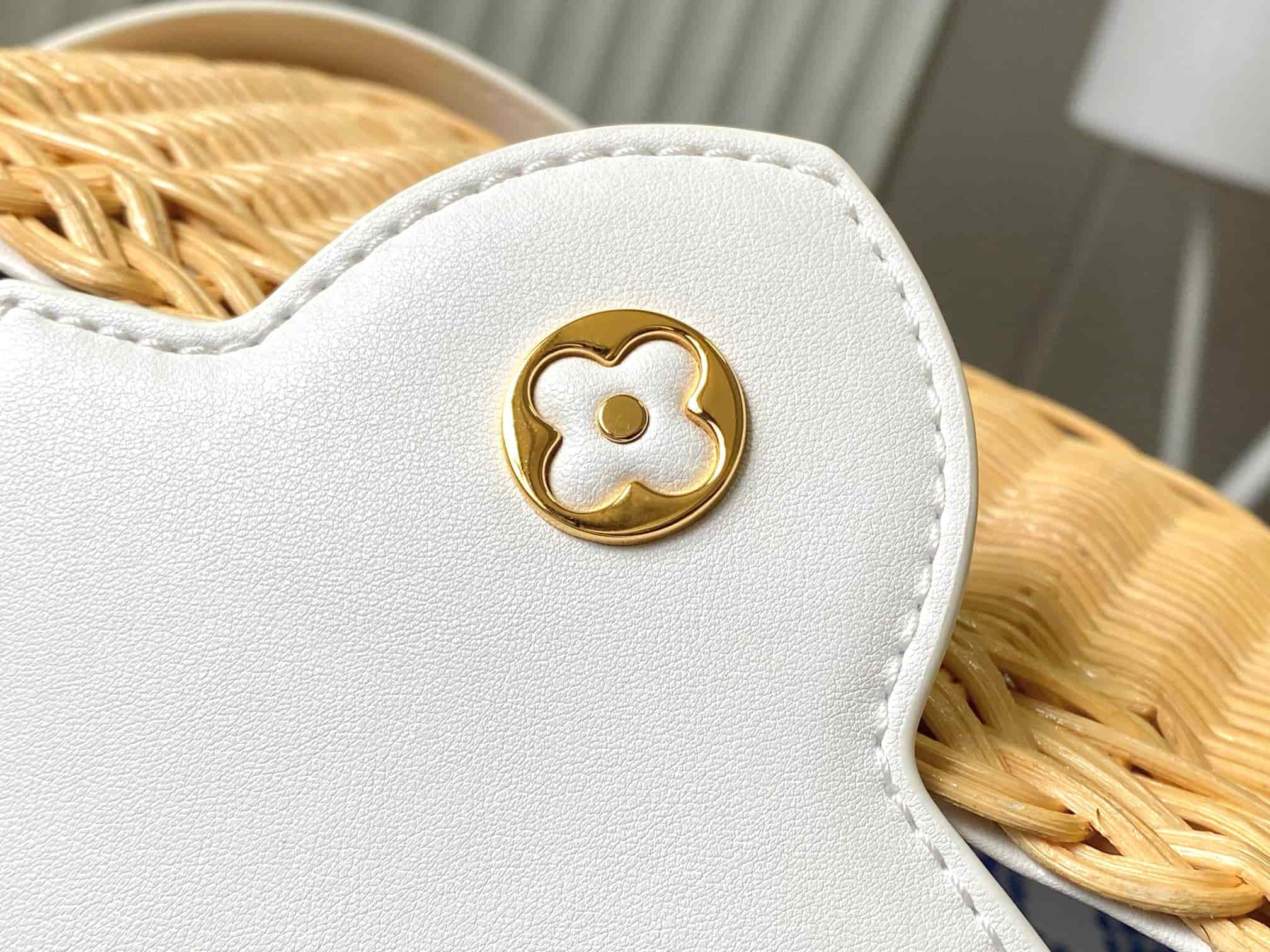Louis Vuitton Capucines Mini Rattan and cowhide leather M26004 White Top