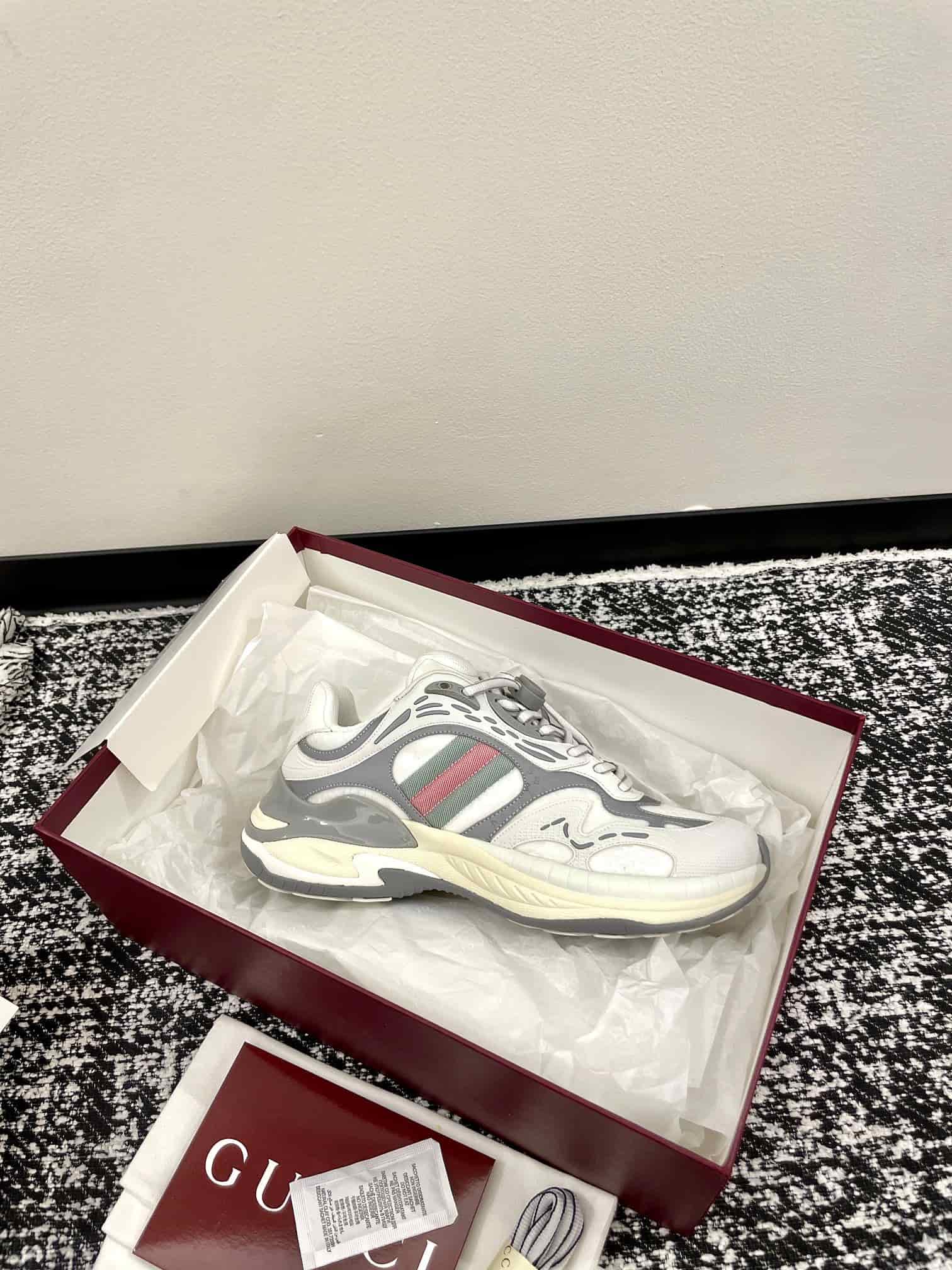Gucci 2.0 Sneaker shoes Men Women