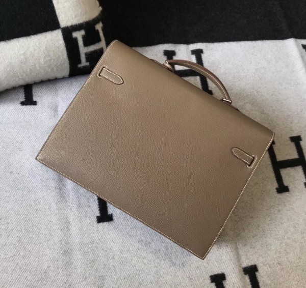 Hermes Kelly Depeche 38 Briefcase In Etoupe Calfskin WAX High