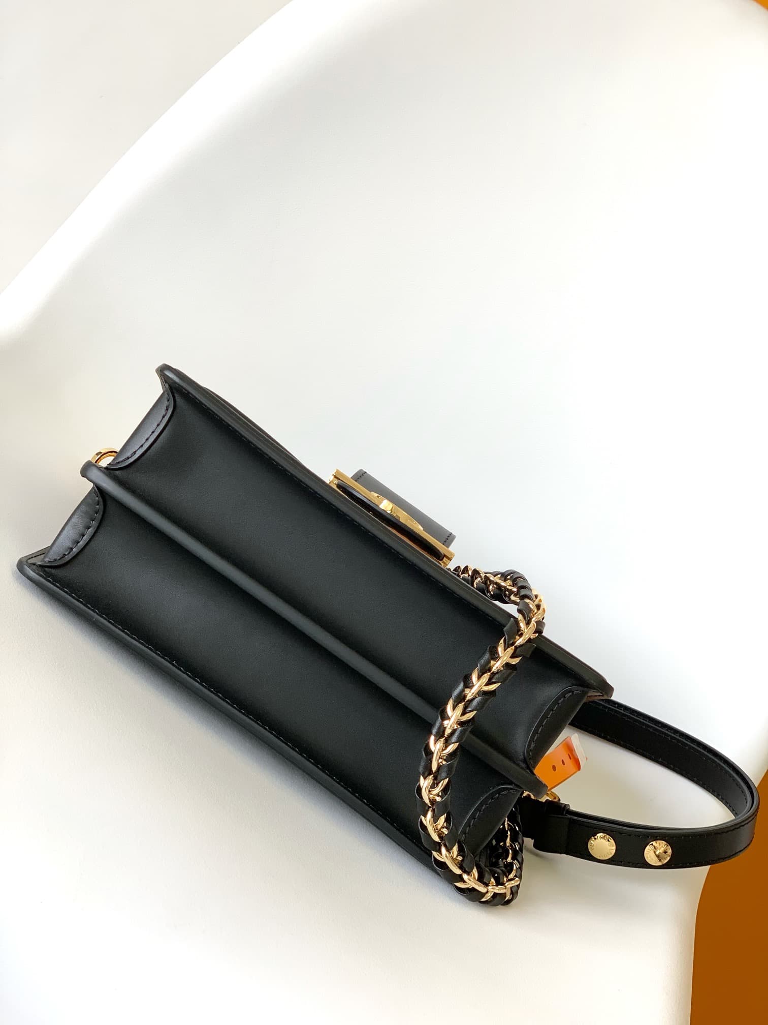 Louis Vuitton Dauphine MM Black Epi grained cowhide leather M56141 High