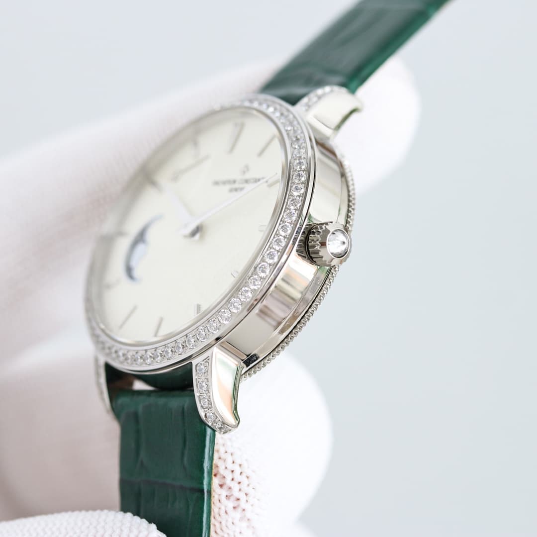 Vacheron Constantin Traditionnelle Moon Phase Watch TOP