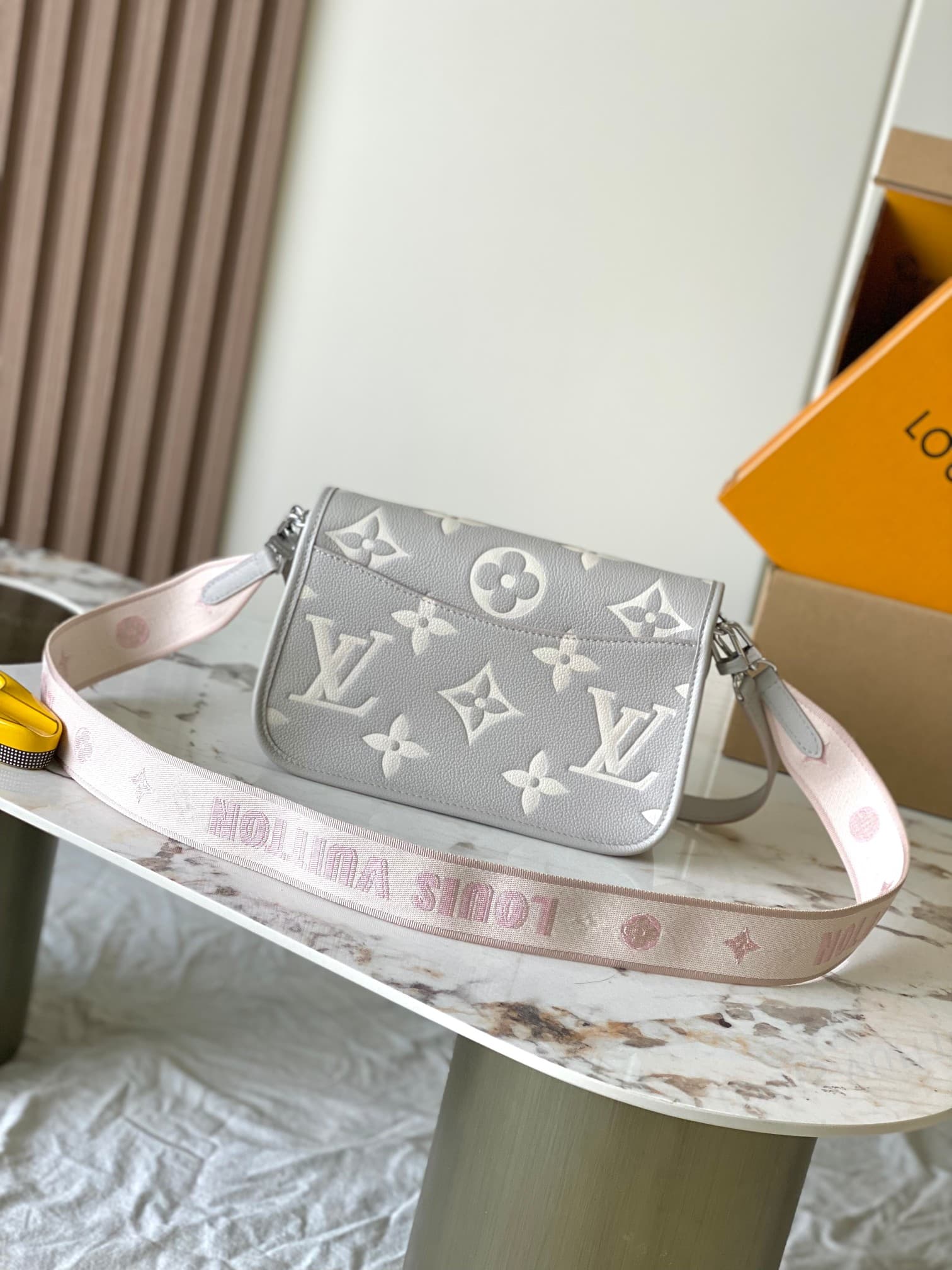 Louis Vuitton Diane Monogram Empreinte Leather M14214 Gray/Quartz Pink/Beige TOP