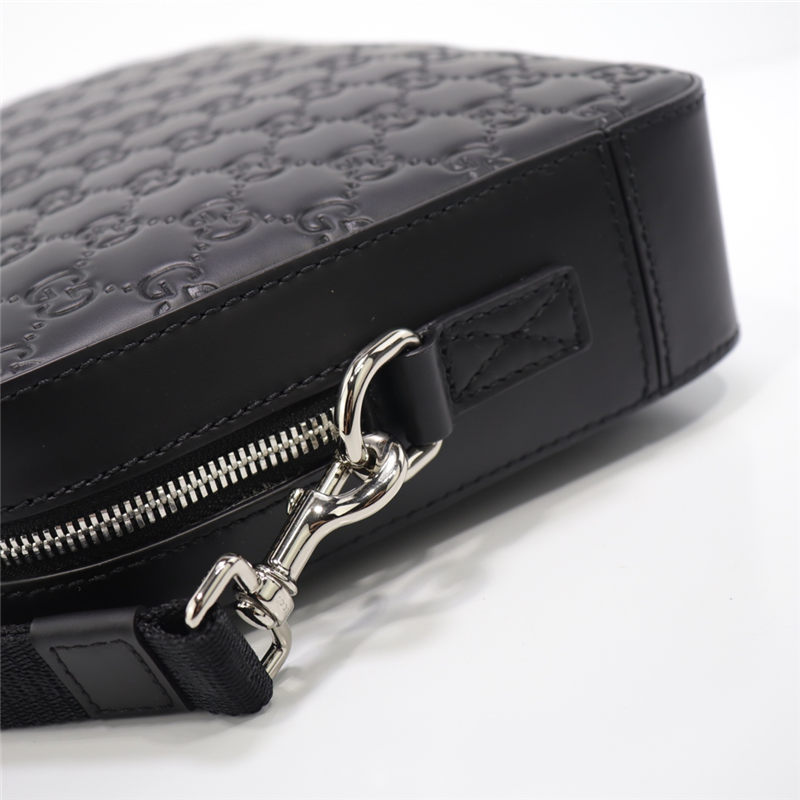 Gucci Pouch 429146 High