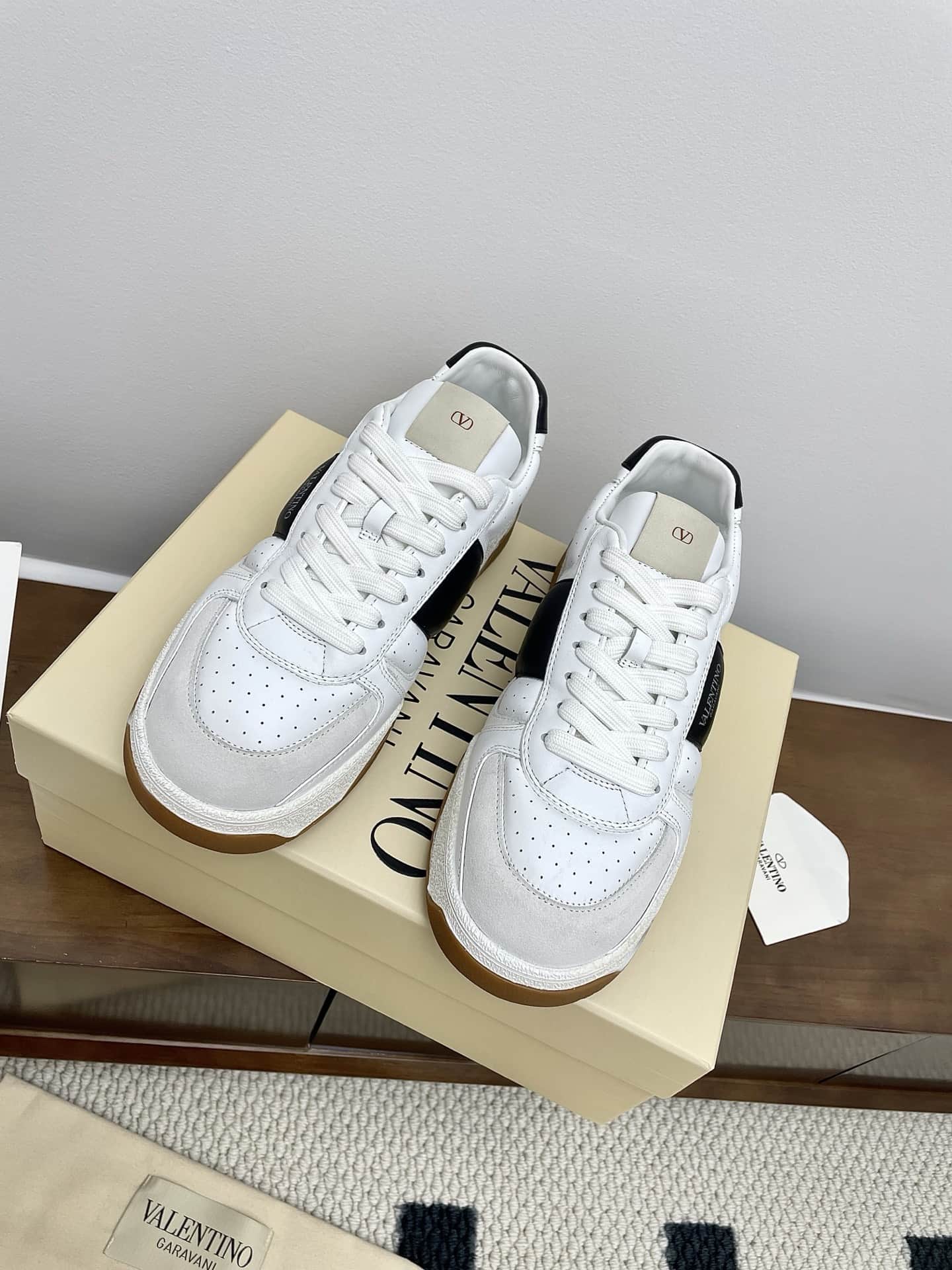 Valentino Garavani Upvillage leather sneakers Shoes Men Women