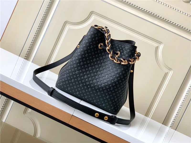 Louis Vuitton Néonoé BB Calfskin M22598 Black High