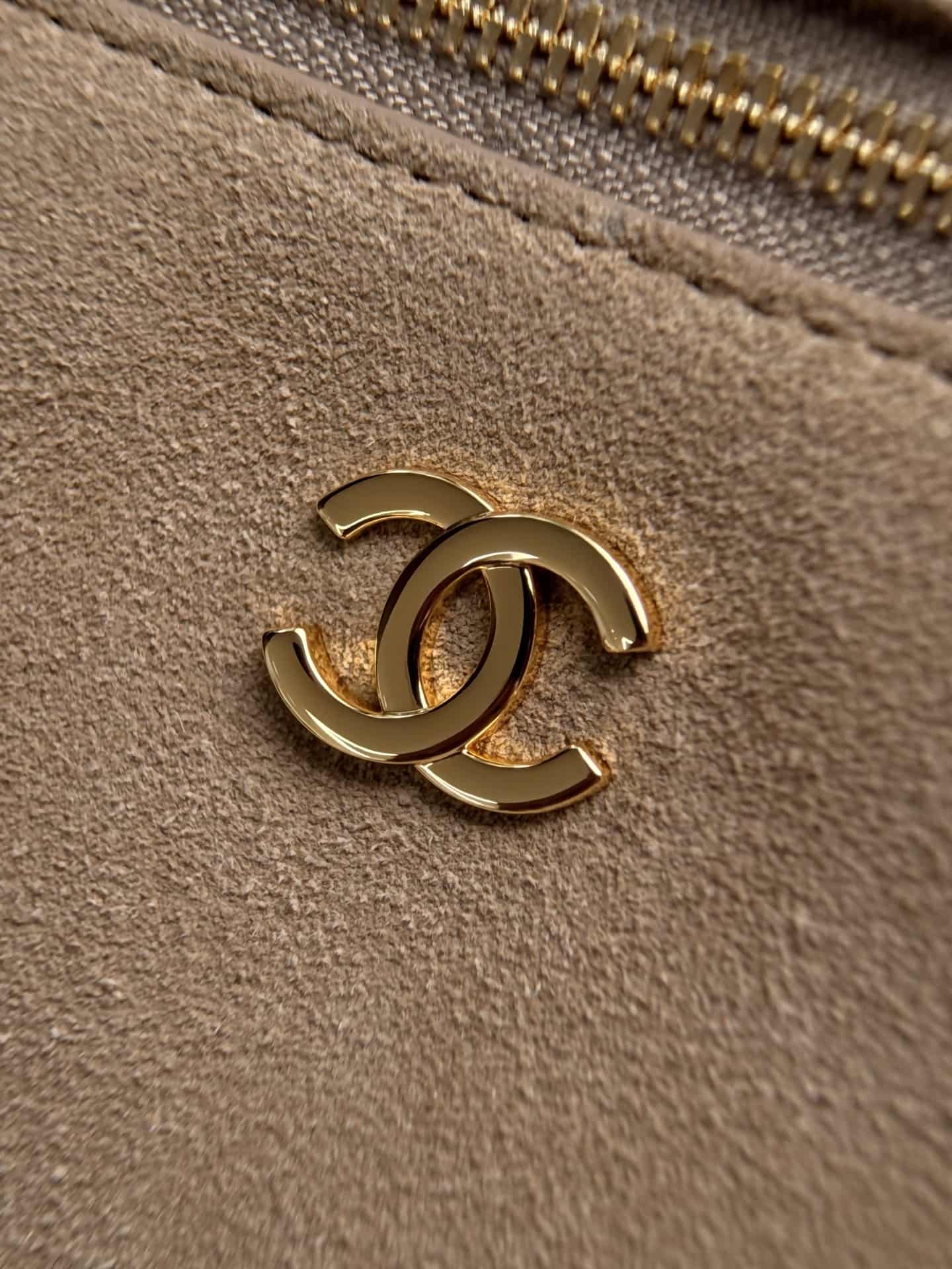 Chanel Small Vanity with Chain Suede Calfskin & Gold Metal Beige AP5346 A